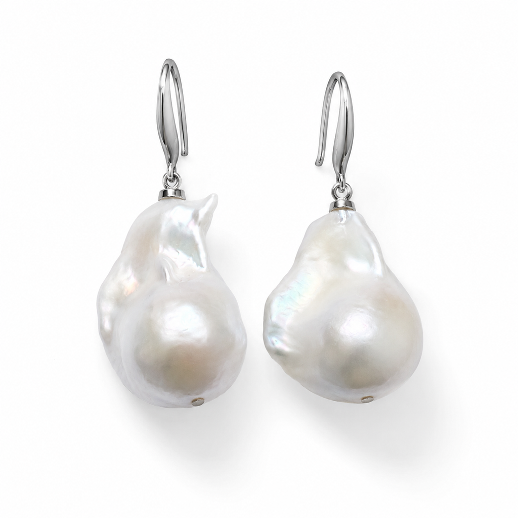 White South Sea Baroque Pearl Set